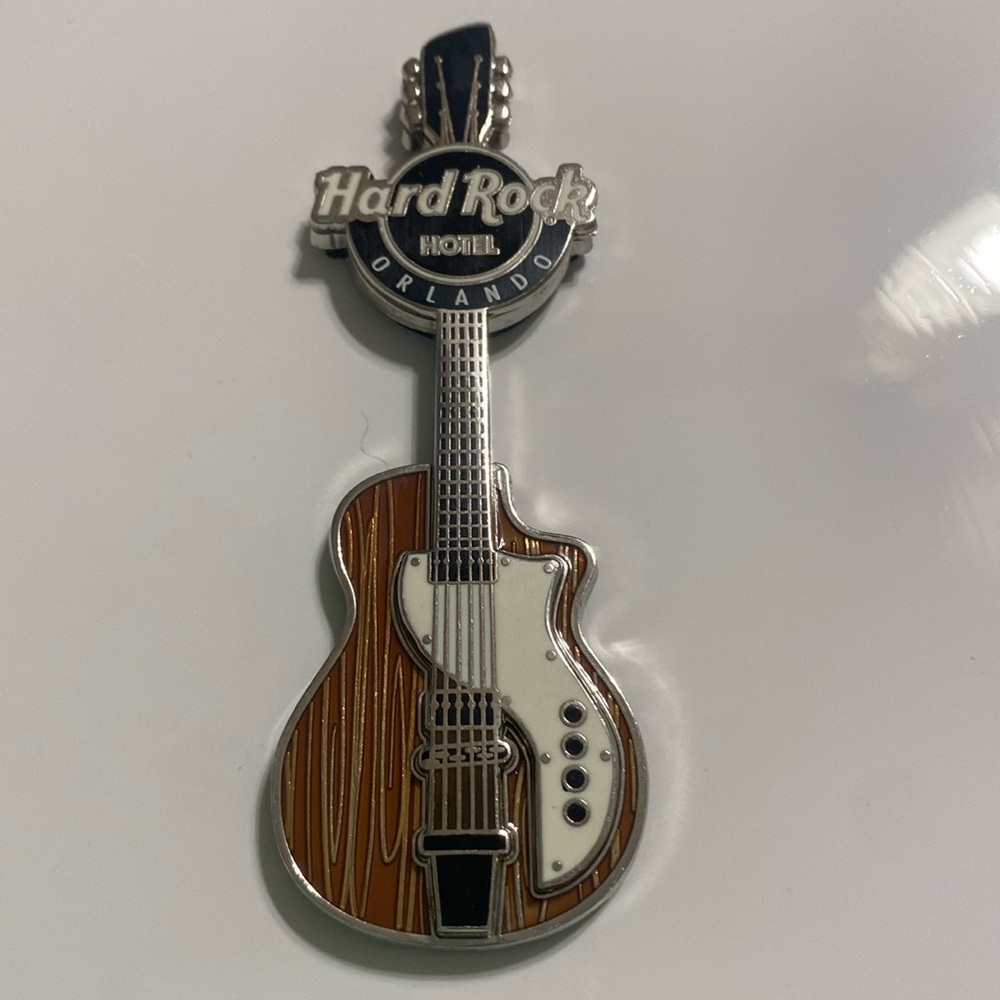 🎸 Hard Rock Hotel Orlando Magnet